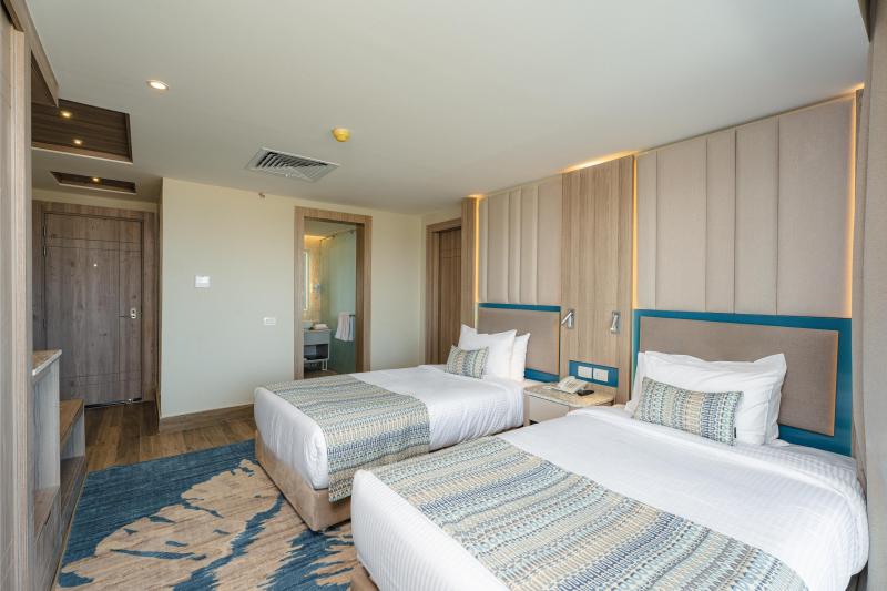 Titanic Pearl Resort Hurghada