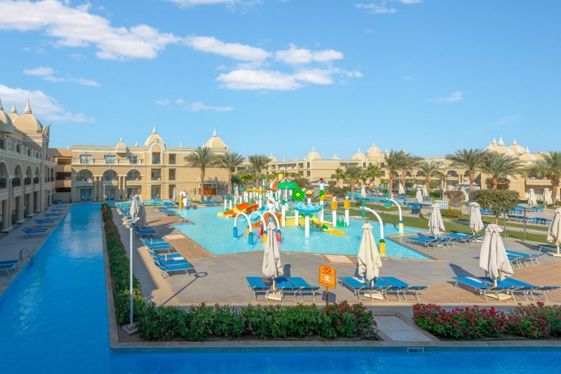 Titanic Royale Resort Hurghada