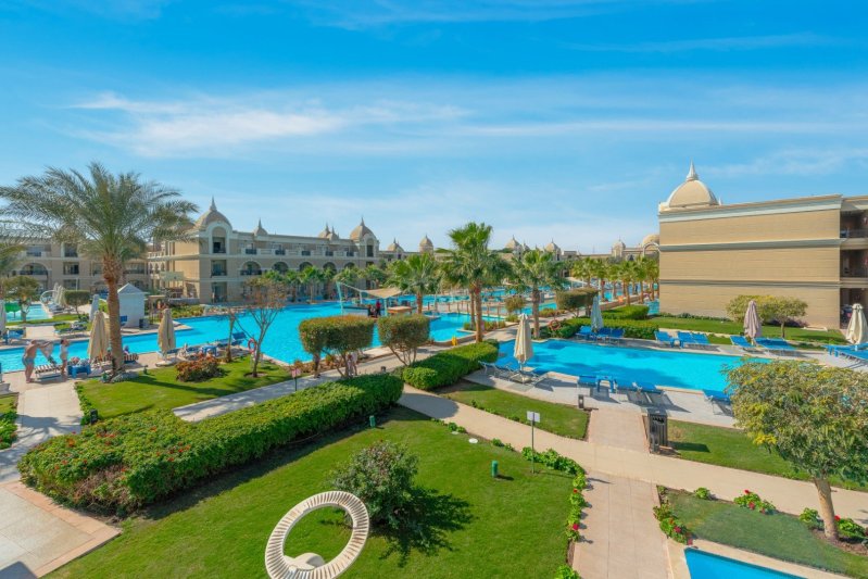Titanic Royale Resort Hurghada