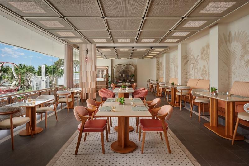 Veranda Resort Phuket, Autograph Collection Phuket