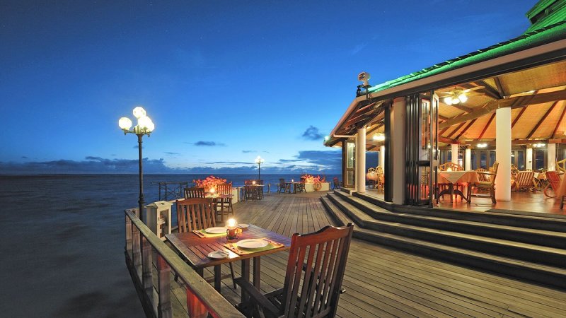 Maldív-szigetek utazás Villa Park Sun Island Resort
