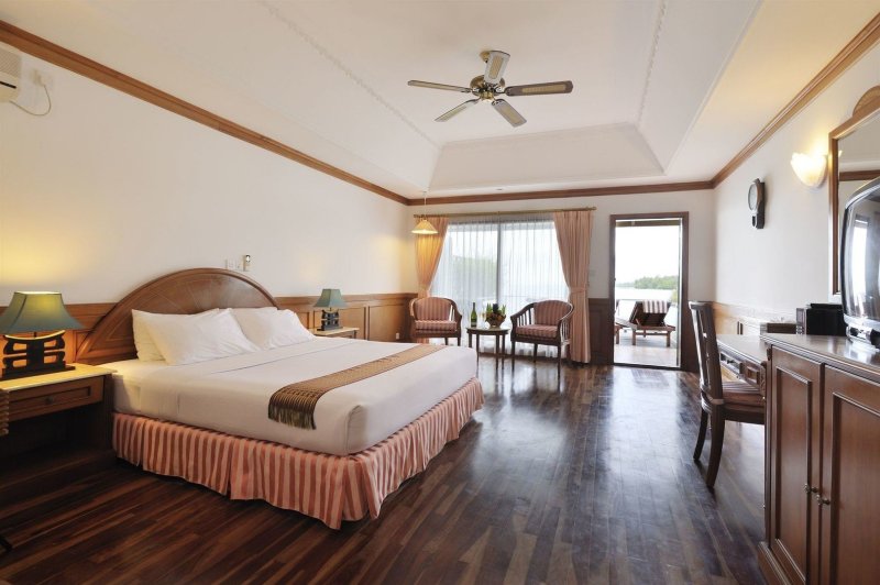 Maldív-szigetek utazás Villa Park Sun Island Resort