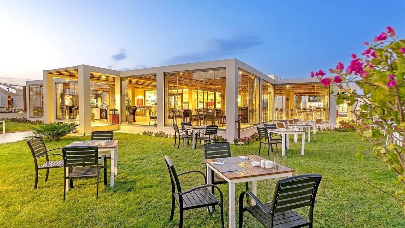 Hurghada utazás Xanadu Makadi Bay