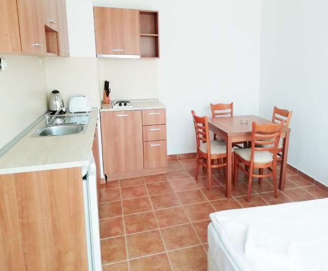 Napospart utazás Aparthotel Kassandra