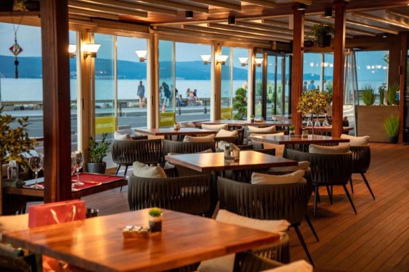 Neszebar utazás Aparthotel Paradiso