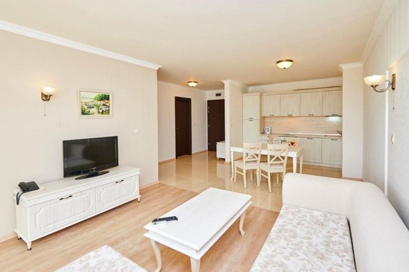 Pomorie utazás Aparthotel Penelopa Palace