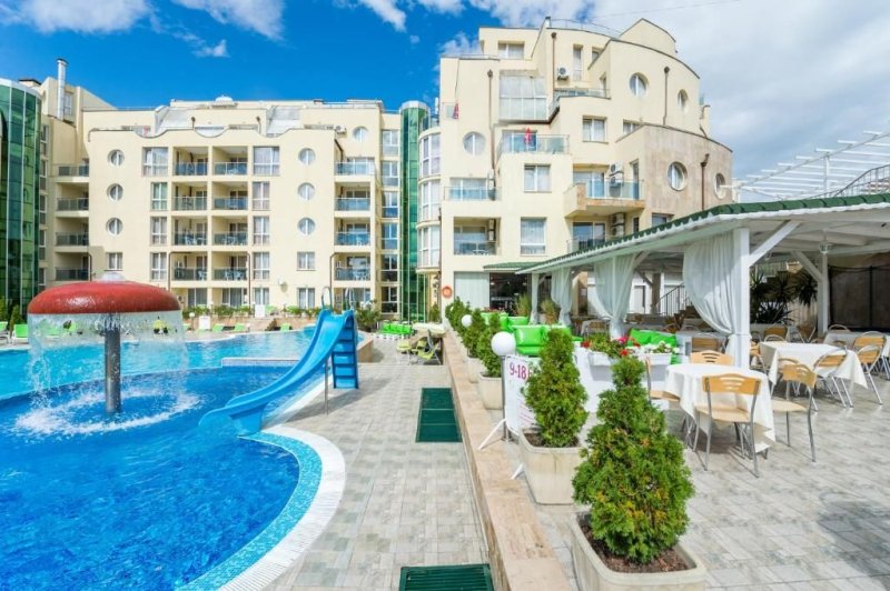 Napospart utazás Aparthotel Vechna R