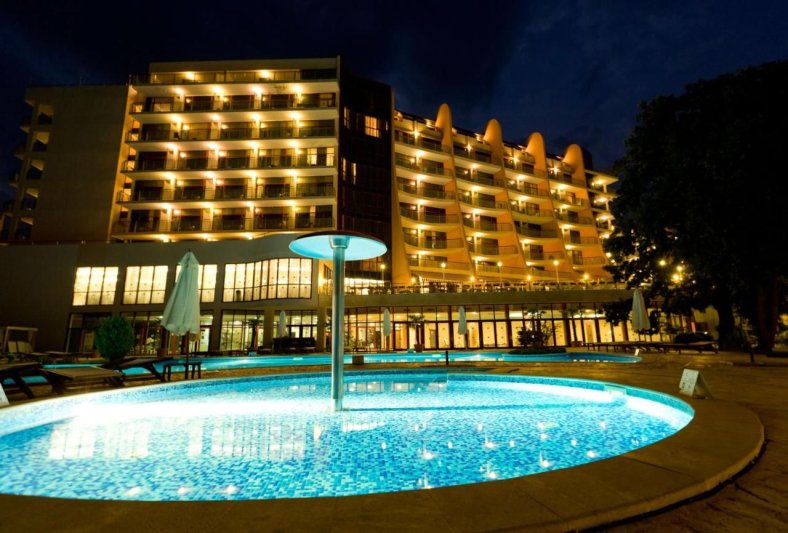 Apollo Spa Resort Aranyhomok