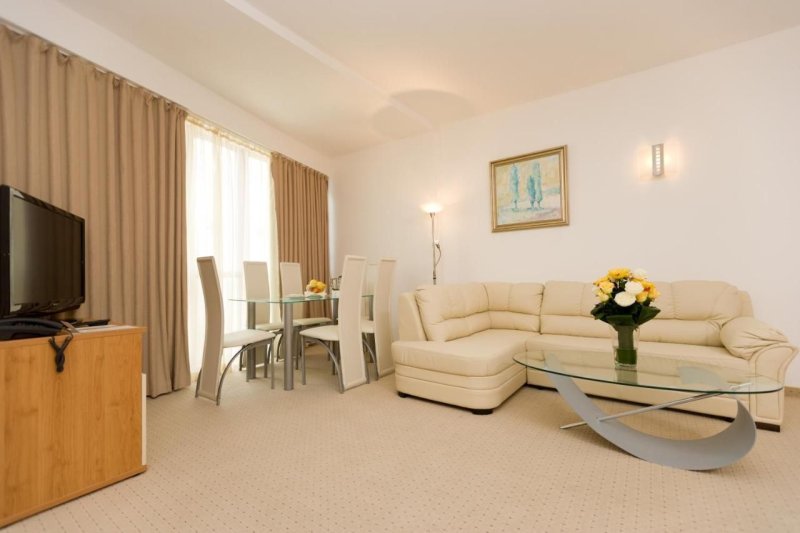 Aranyhomok utazás Apollo Spa Resort