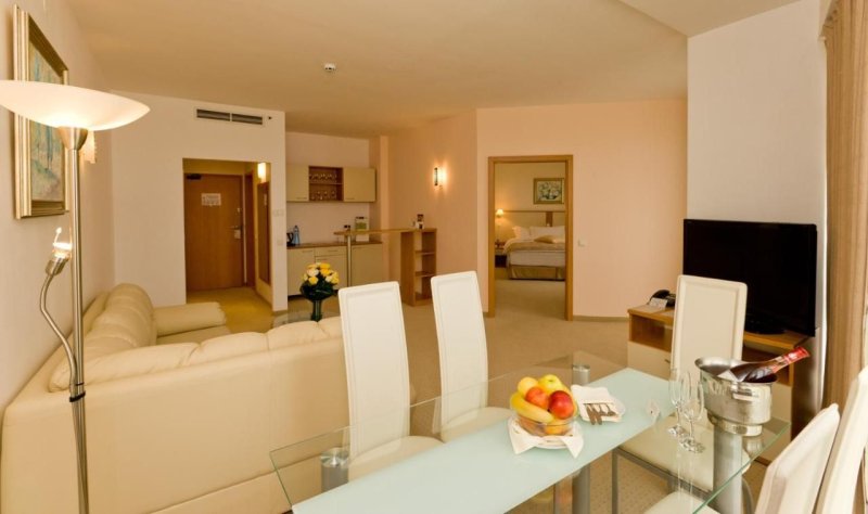 Apollo Spa Resort Aranyhomok