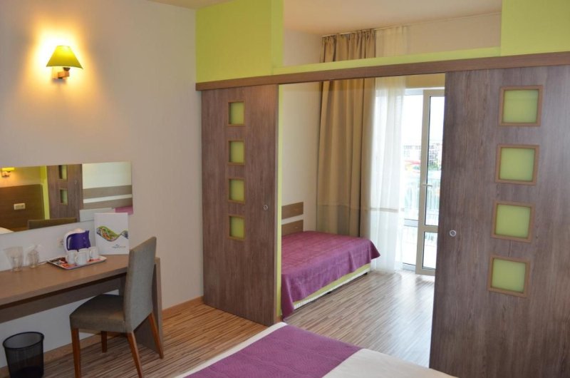 Aqua Nevis Hotel and Aqua Park Napospart