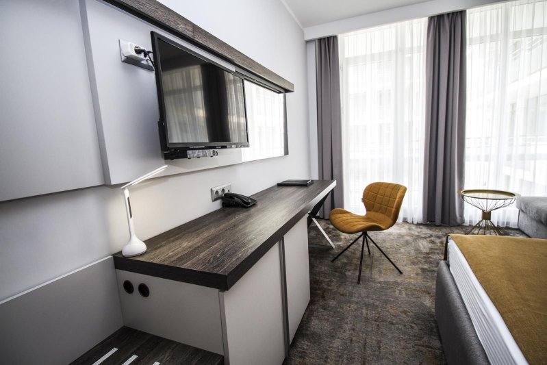 Napospart utazás Best Western Plus Premium Inn