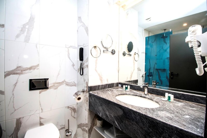 Best Western Plus Premium Inn Napospart