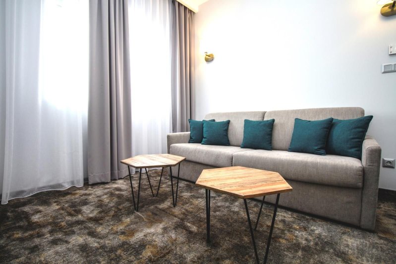 Best Western Plus Premium Inn Napospart