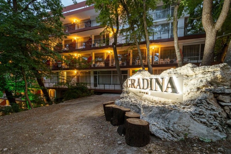 Aranyhomok utazás BSA Hotel Gradina
