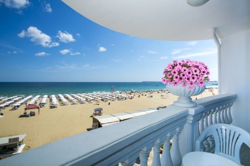 Chaika Beach Resort Napospart