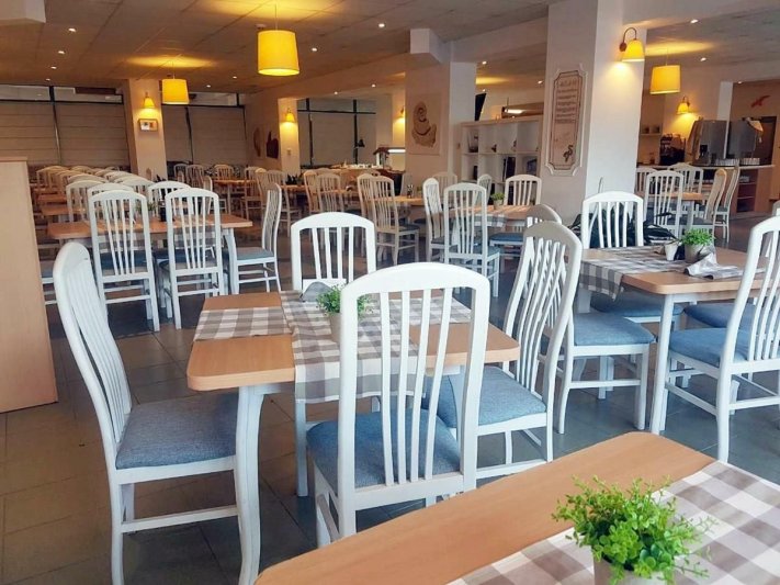 Napospart utazás Delfin Hotel