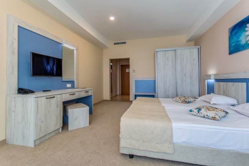 Dit Evrika Beach Clubhotel Napospart