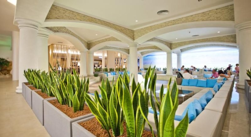 Dit Evrika Beach Clubhotel Napospart