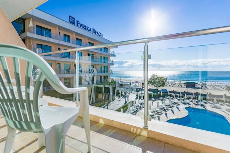 Dit Evrika Beach Clubhotel Napospart