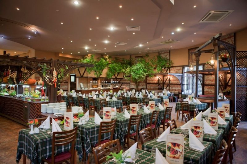 Napospart utazás Dit Evrika Beach Clubhotel