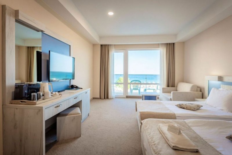 Dit Evrika Beach Clubhotel Napospart
