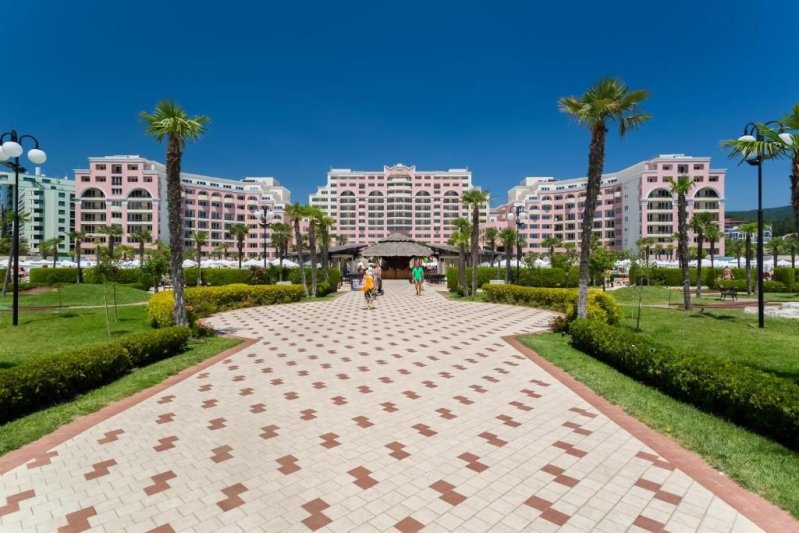 Dit Majestic Beach Resort Napospart