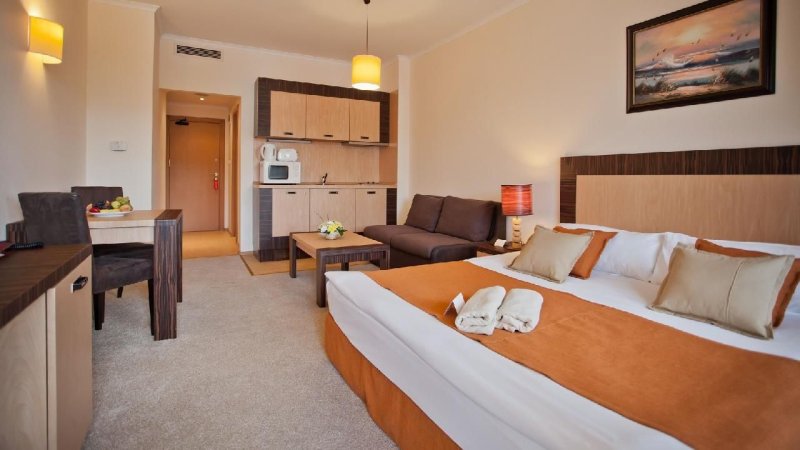 Dit Majestic Beach Resort Napospart