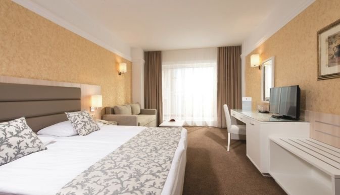 Napospart utazás Dreams Sunny Beach Resort & Spa