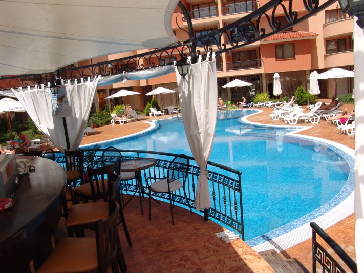 Napospart utazás Efir Aparthotel