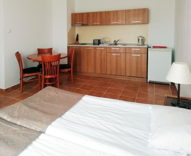 Efir Aparthotel Napospart