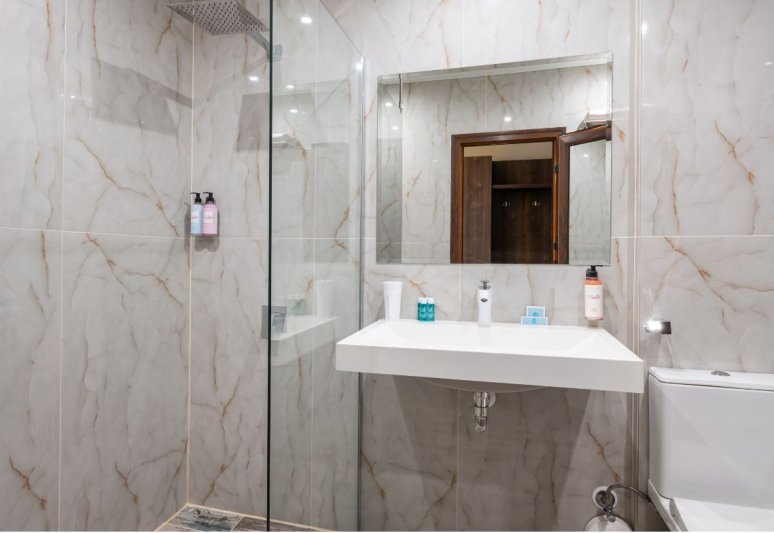 Napospart utazás Flamingo Beach Hotel