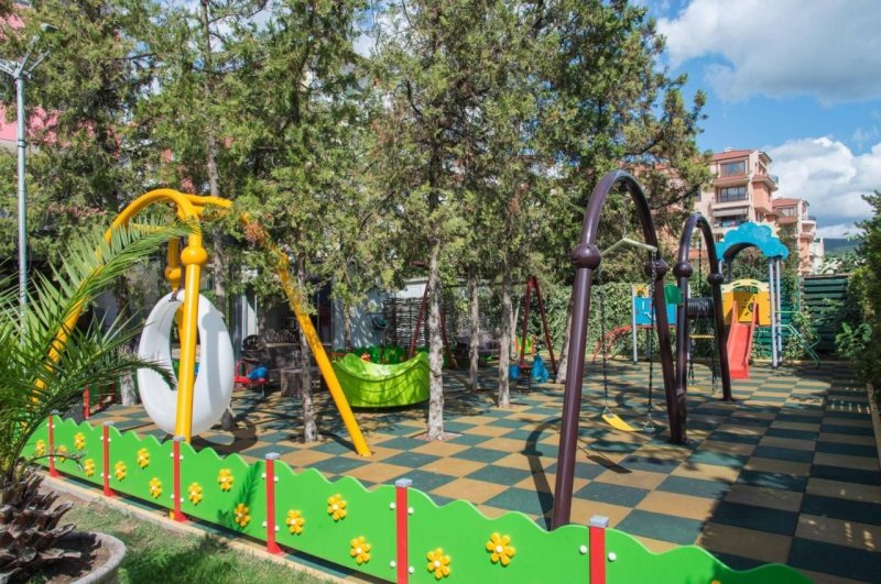 Napospart utazás Flamingo Hotel