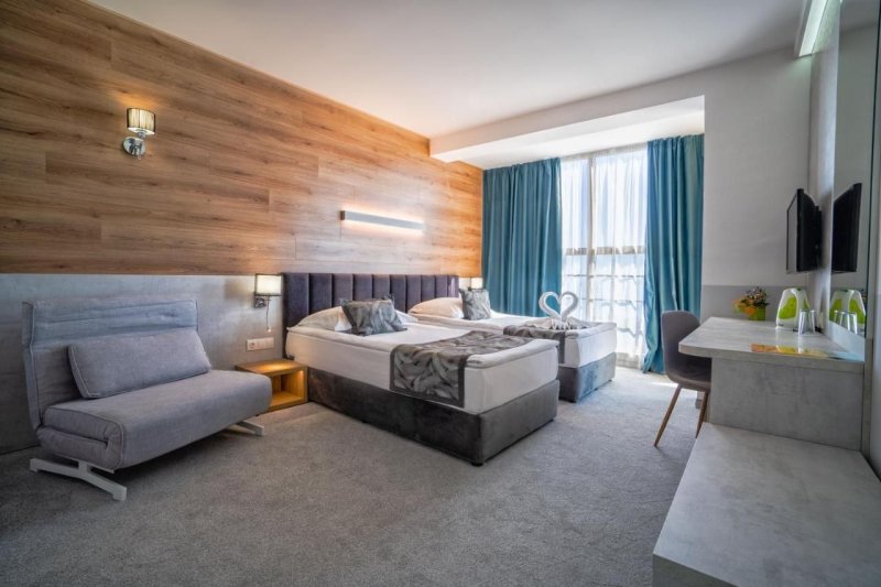 Aranyhomok utazás Havana Casino Hotel & Spa