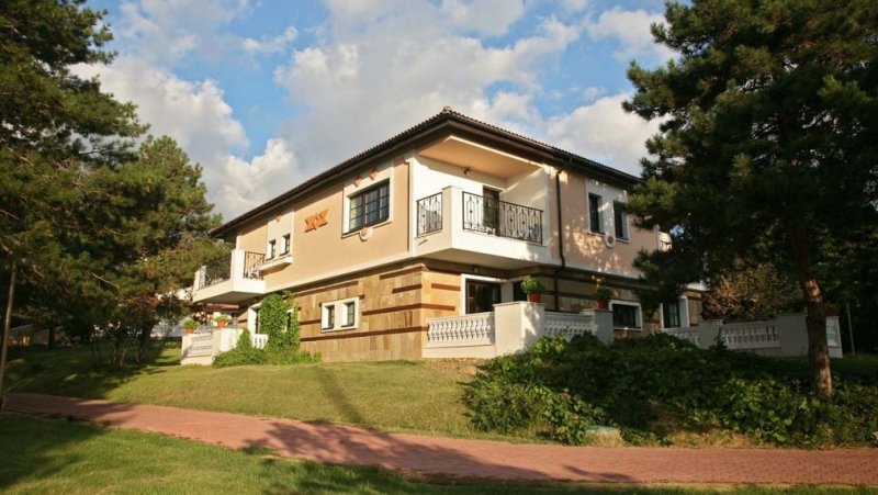 Holiday Village komplexum Duni