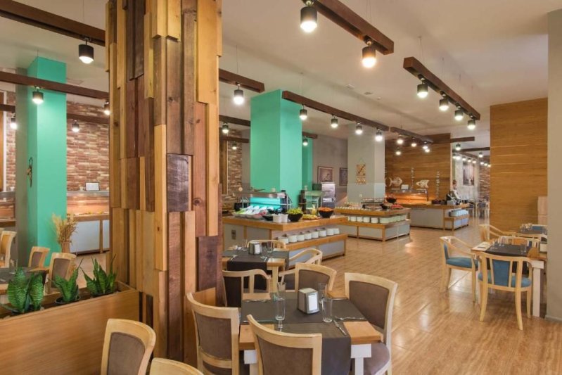 Napospart utazás Hotel Alba