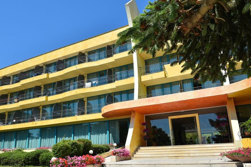 Aranyhomok utazás Hotel Ambassador