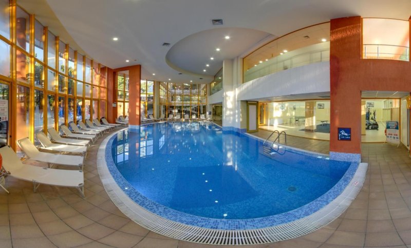 Aranyhomok utazás Hotel Atlas