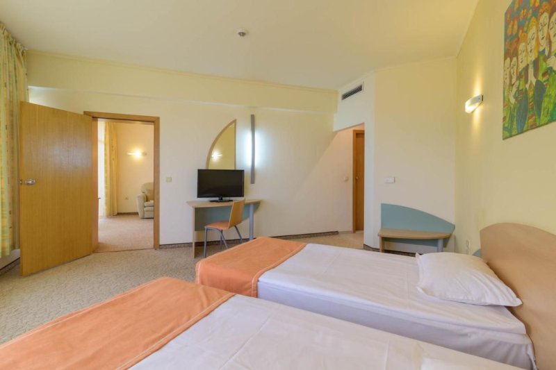 Aranyhomok utazás Hotel Atlas