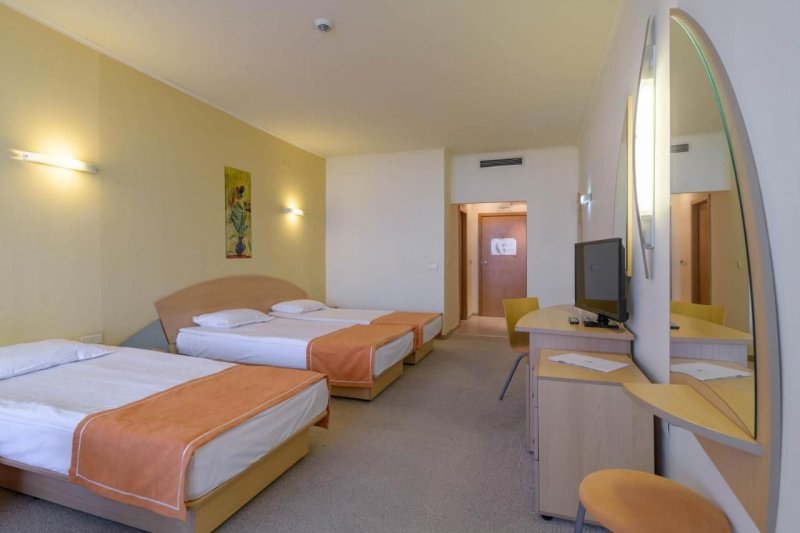 Aranyhomok utazás Hotel Atlas