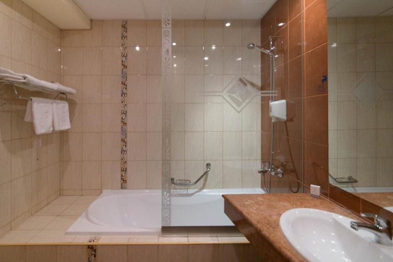 Aranyhomok utazás Hotel Atlas