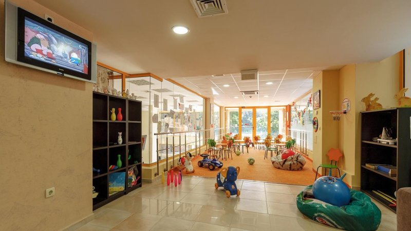 Aranyhomok utazás Hotel Atlas