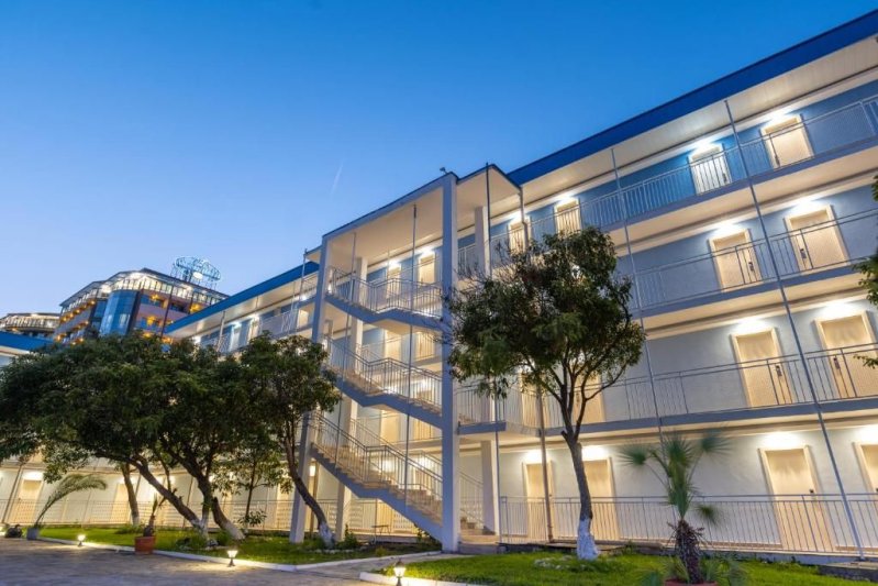 Napospart utazás Hotel Azurro