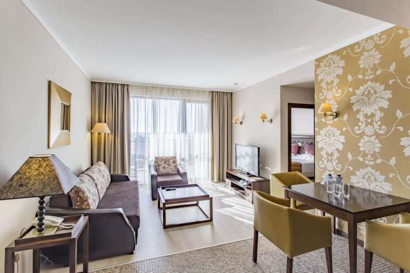 Napospart utazás Hotel Barcelo Royal Beach