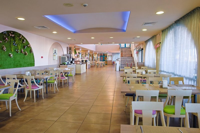 Aranyhomok utazás Hotel Berlin Golden Beach