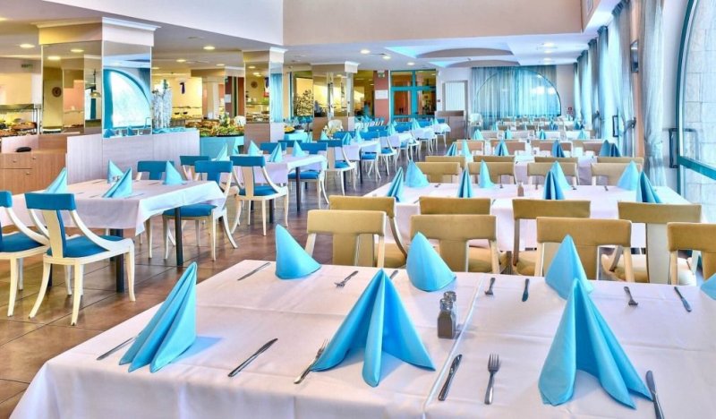 Aranyhomok utazás Hotel Berlin Golden Beach