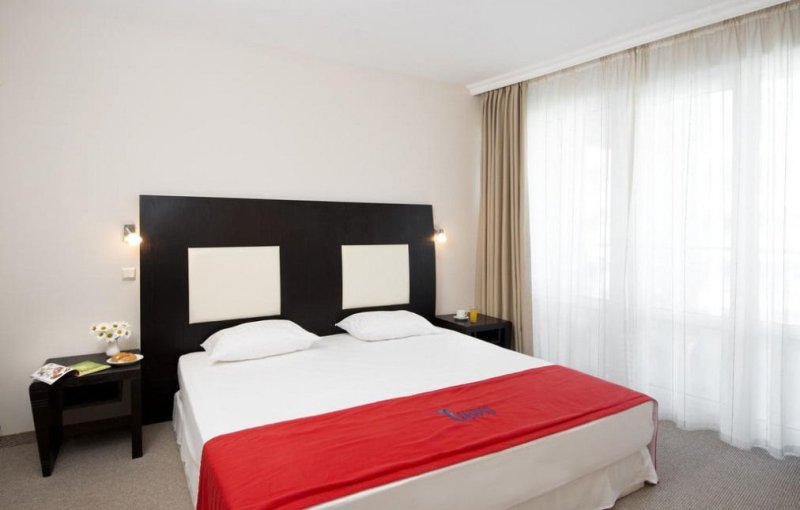 Napospart utazás Hotel Calypso