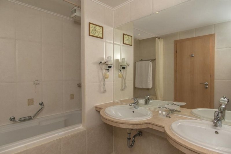 Hotel Effect Grand Victoria Napospart