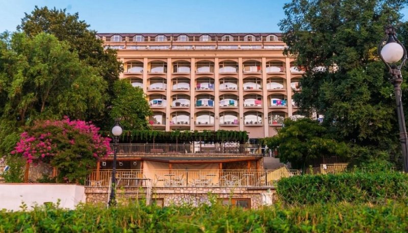 Aranyhomok utazás Hotel Elpida Beach