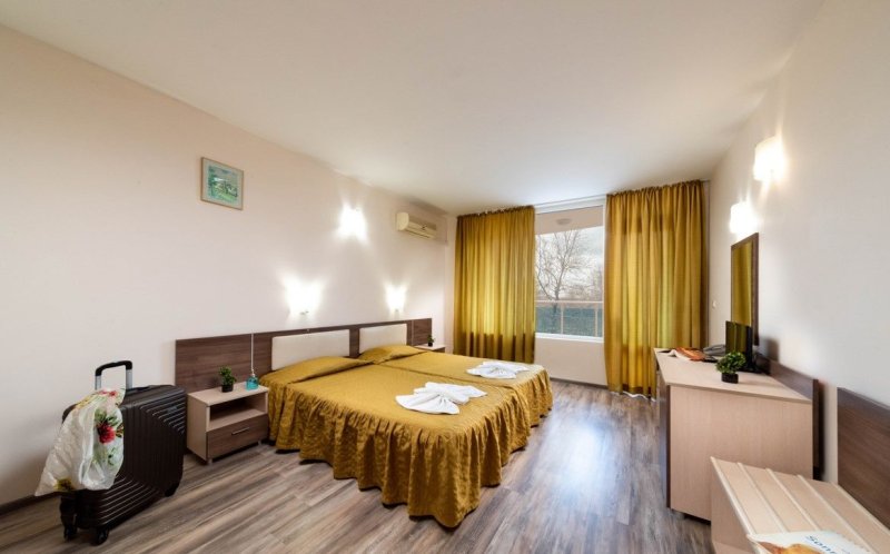 Napospart utazás Hotel Esperanto